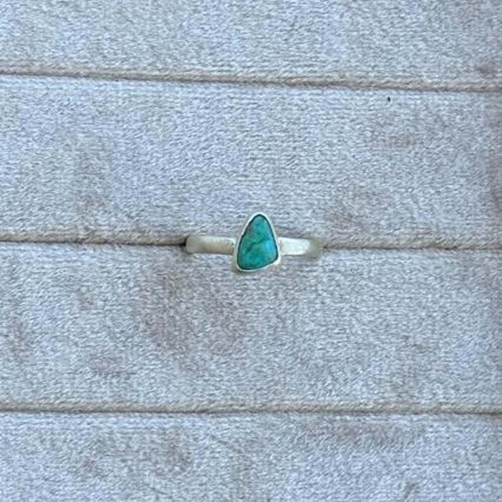 Sterling Silver Emerald Valley Turquoise Ring Size 6